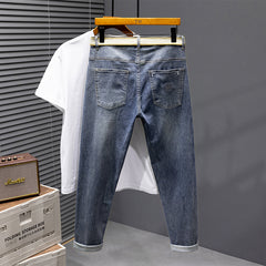 Plus Size Men's Simple Embossed Casual Thin Jeans