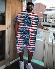 American Flag Men's Plus Size T-Shirt & Shorts Suit